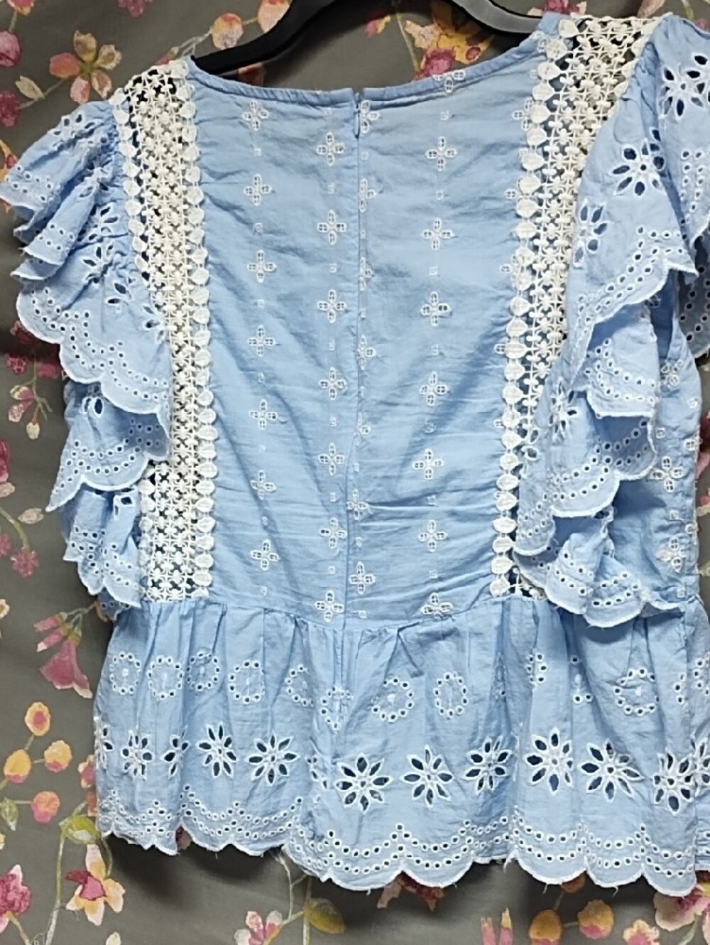 Light Blue Eyelet Lace-Trim Blouse for Women - Picture 6 of 8